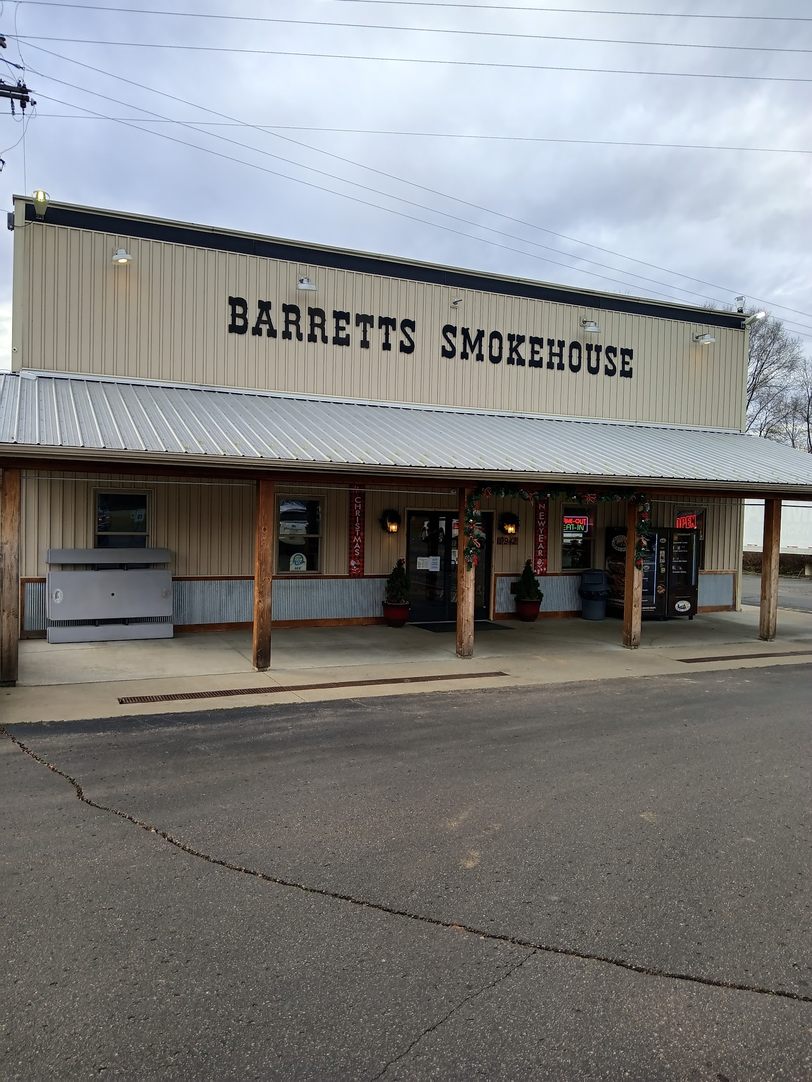 Barrett's Smokehouse in Portage