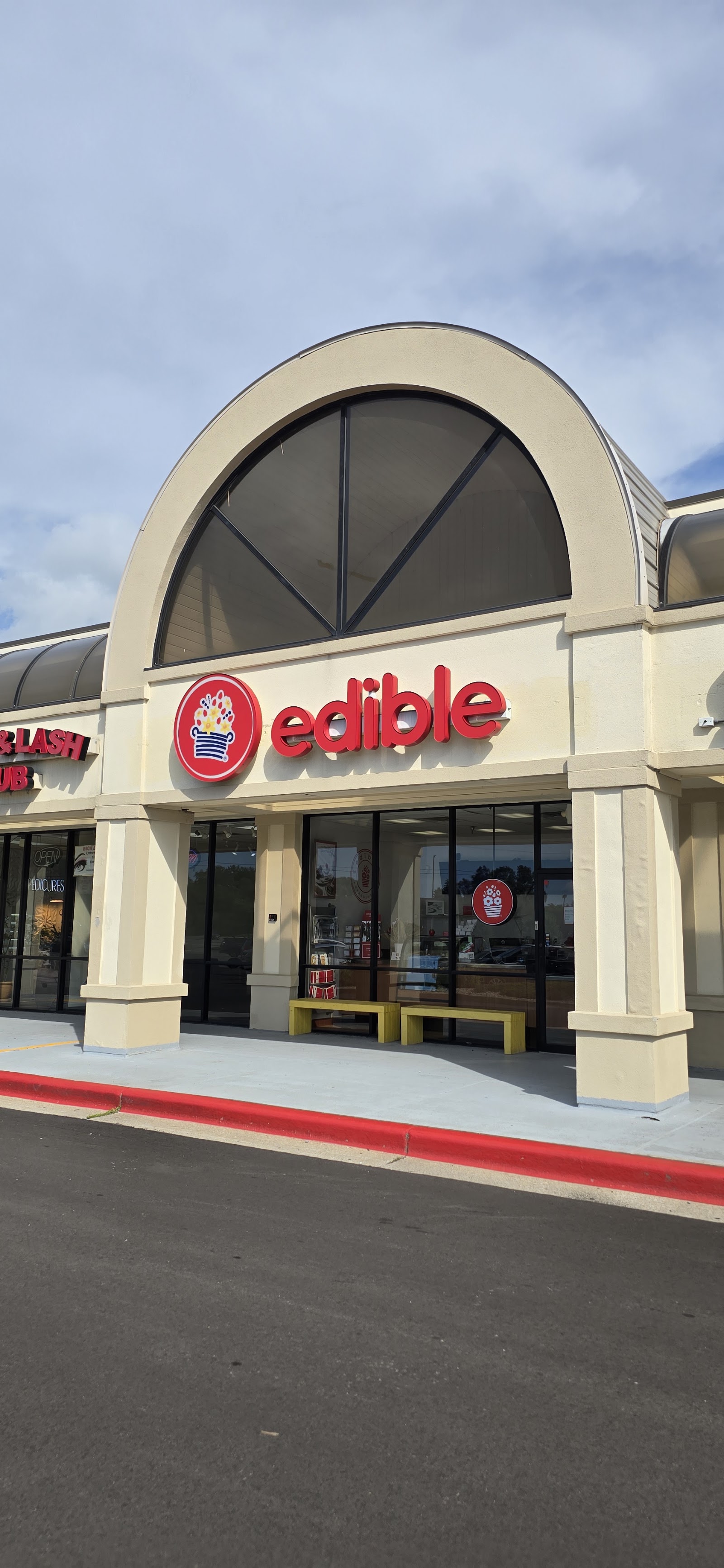 Edible Arrangements — photo
