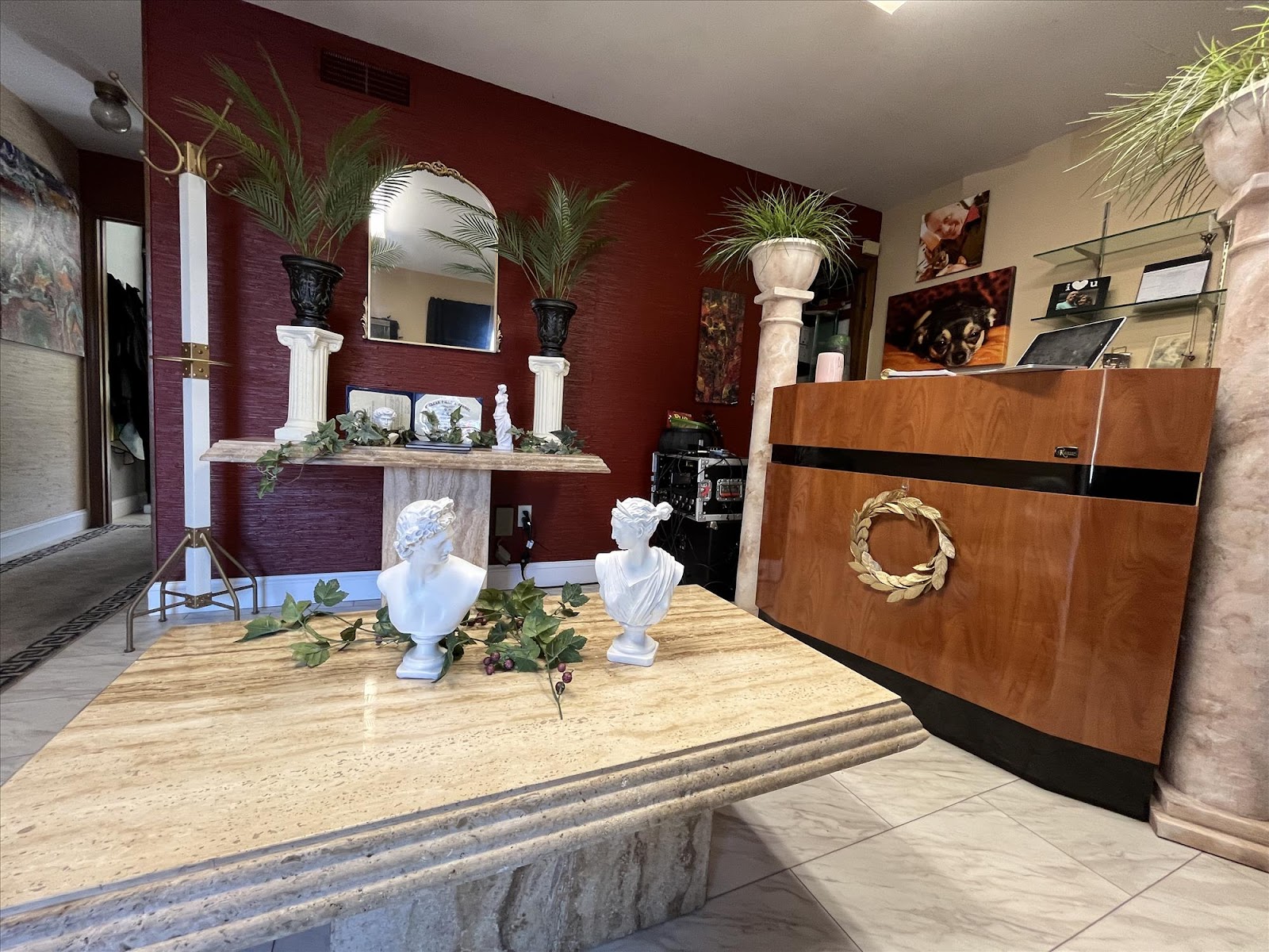 George Salon — photo