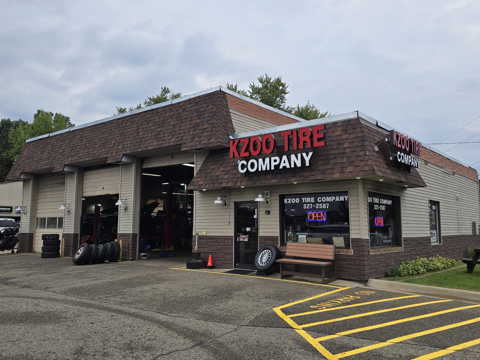 Kzoo Tire Company — photo