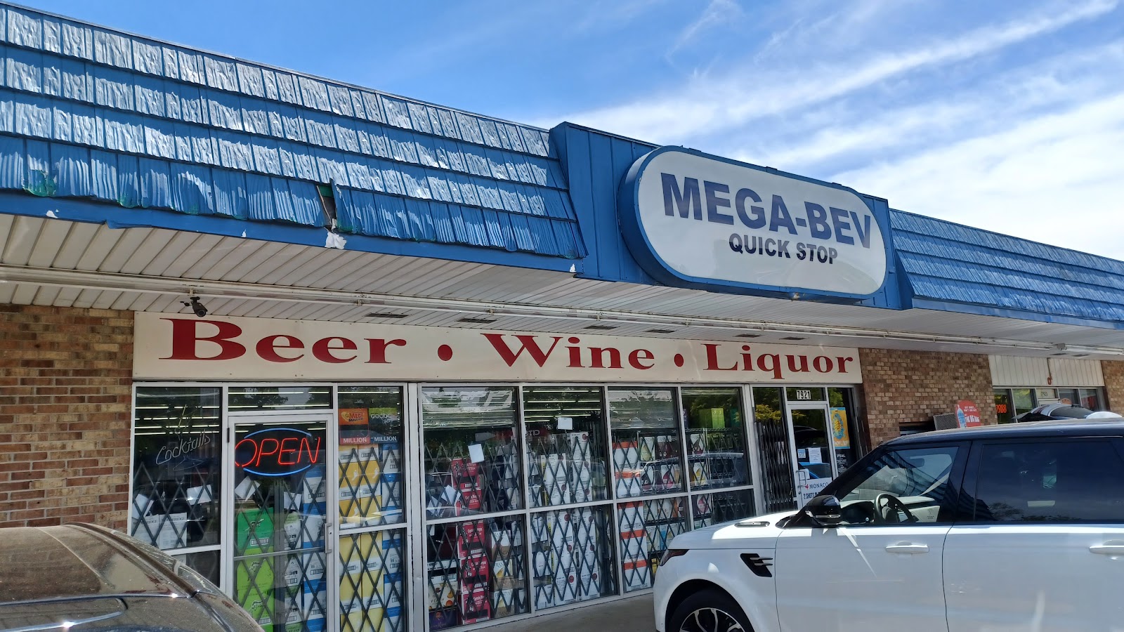 MEGA-BEV — photo