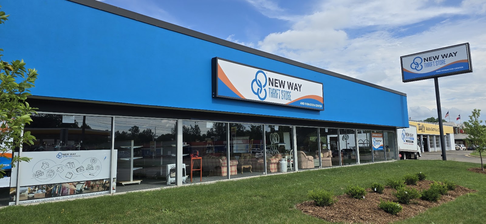 New Way Thrift Store — photo