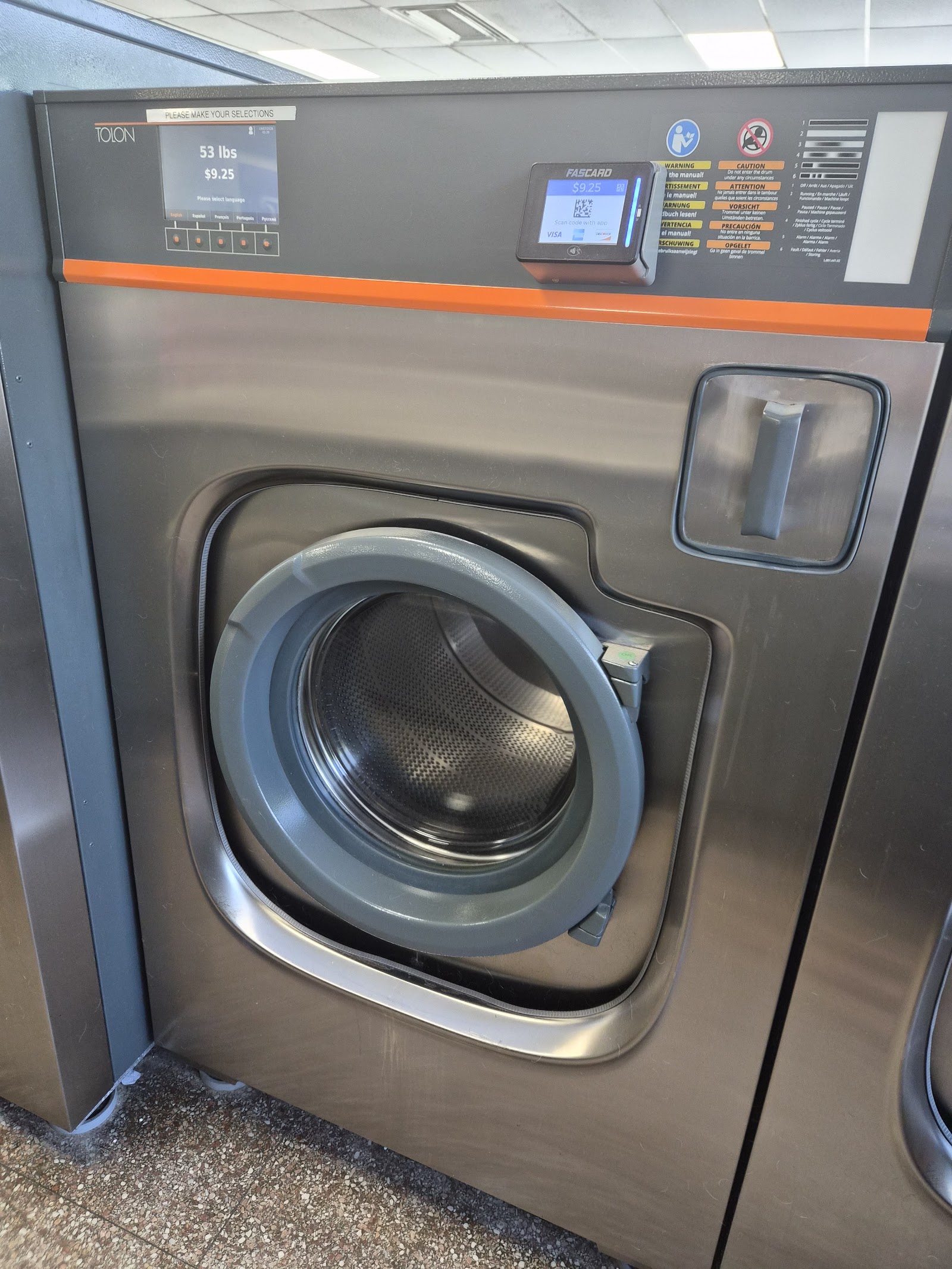 Paris Cleaners & Laundry in Portage
