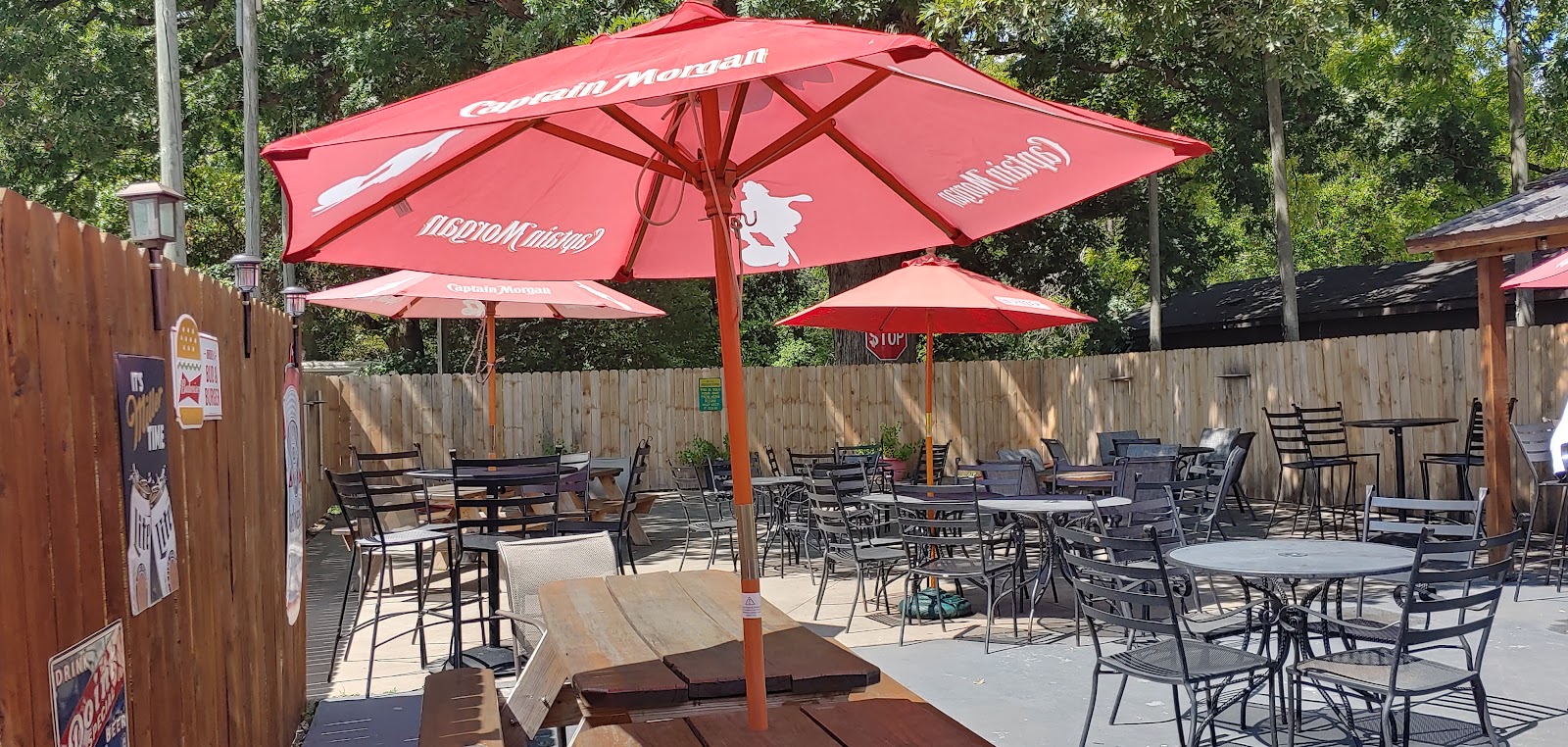 RJ's Sports Bar & Grill — photo