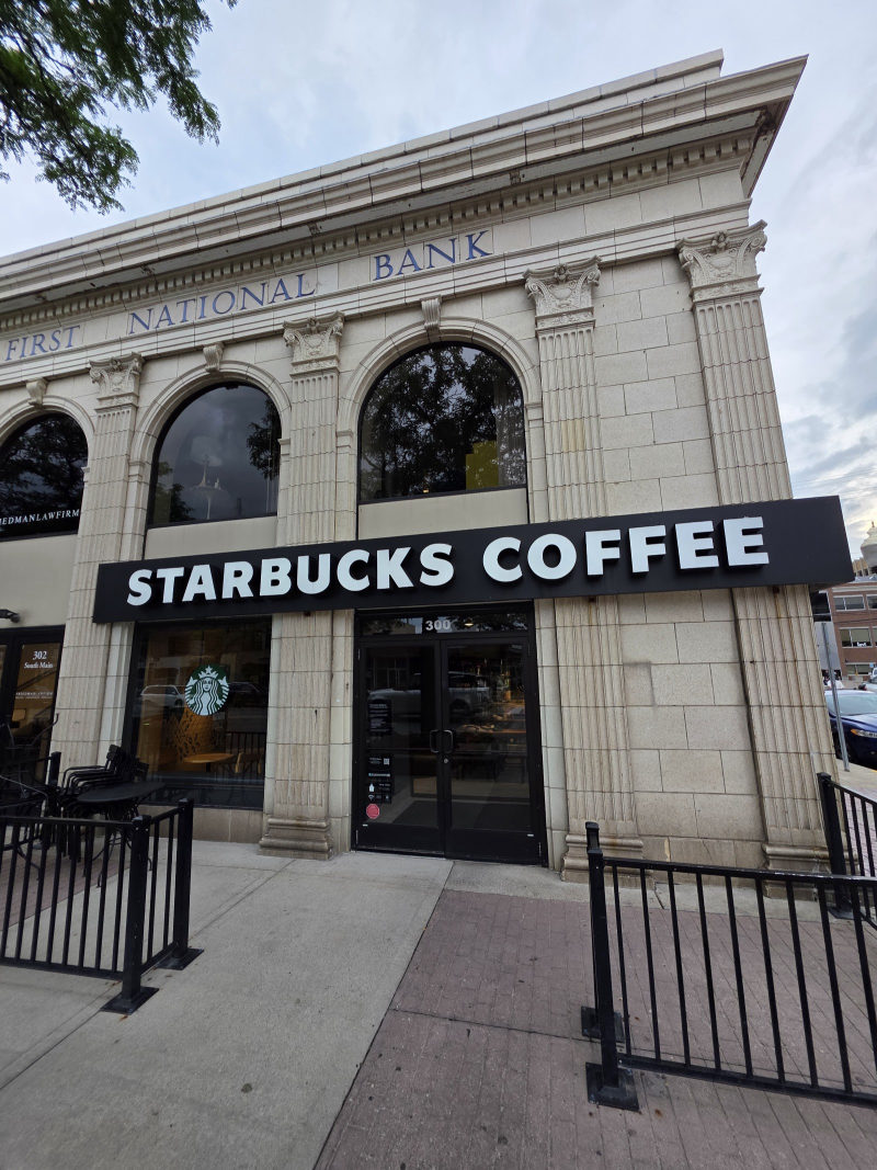 Starbucks Coffee Company — photo