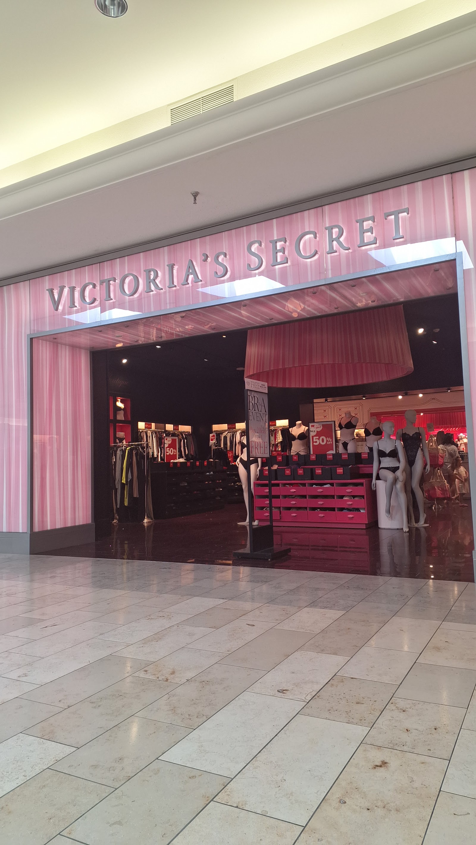 Victoria's Secret & PINK in Portage